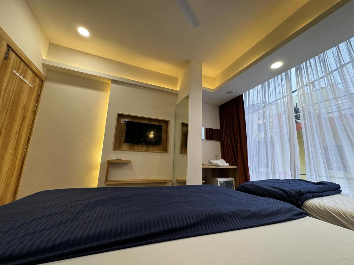 Hotel Shree Mahakal Krapa Ujjain Værelse billede