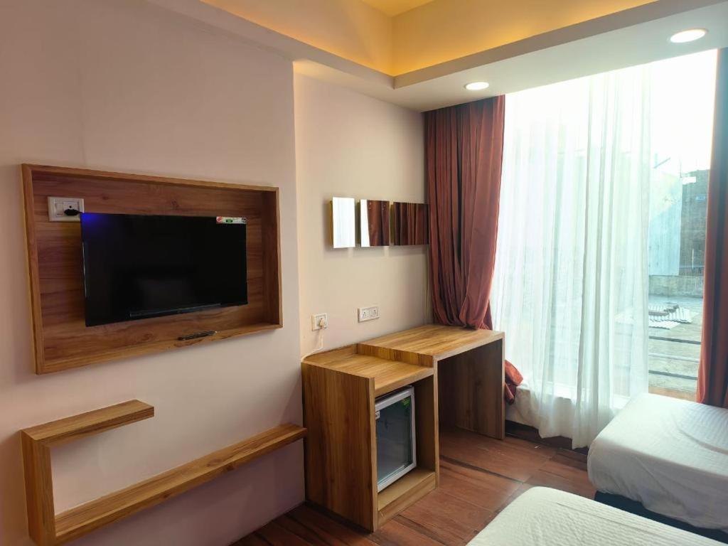 Hotel Shree Mahakal Krapa Ujjain Eksteriør billede