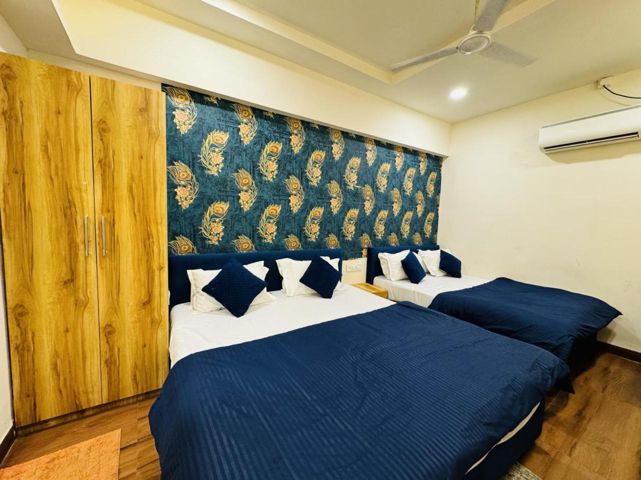 Hotel Shree Mahakal Krapa Ujjain Eksteriør billede