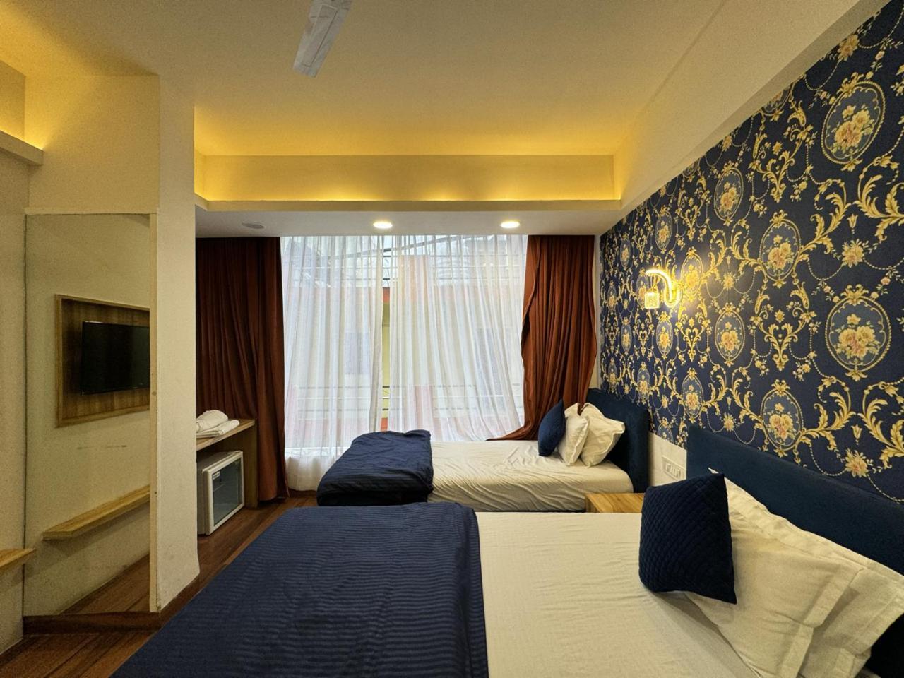 Hotel Shree Mahakal Krapa Ujjain Værelse billede